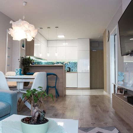 Apartament Fala-Miodowy Dom Kołobrzeg Esterno foto